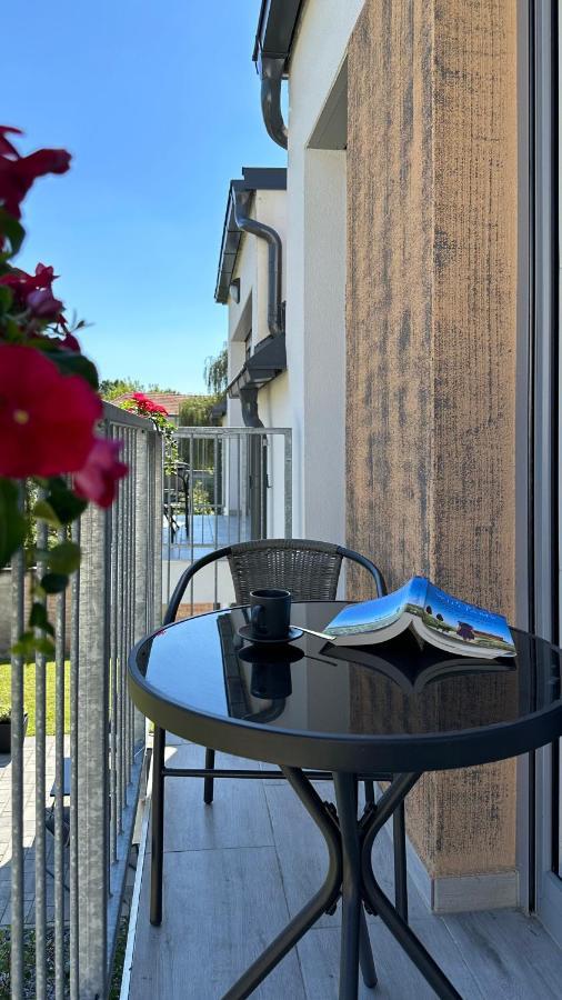 Linden Apartman 107 Glamour (Adults Only) Mosonmagyarovar Exterior foto